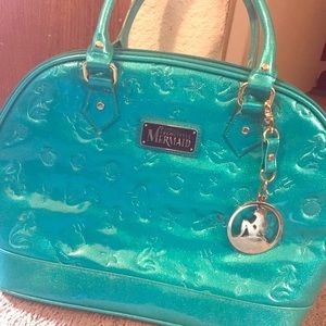 Lounge fly Disney dome purse